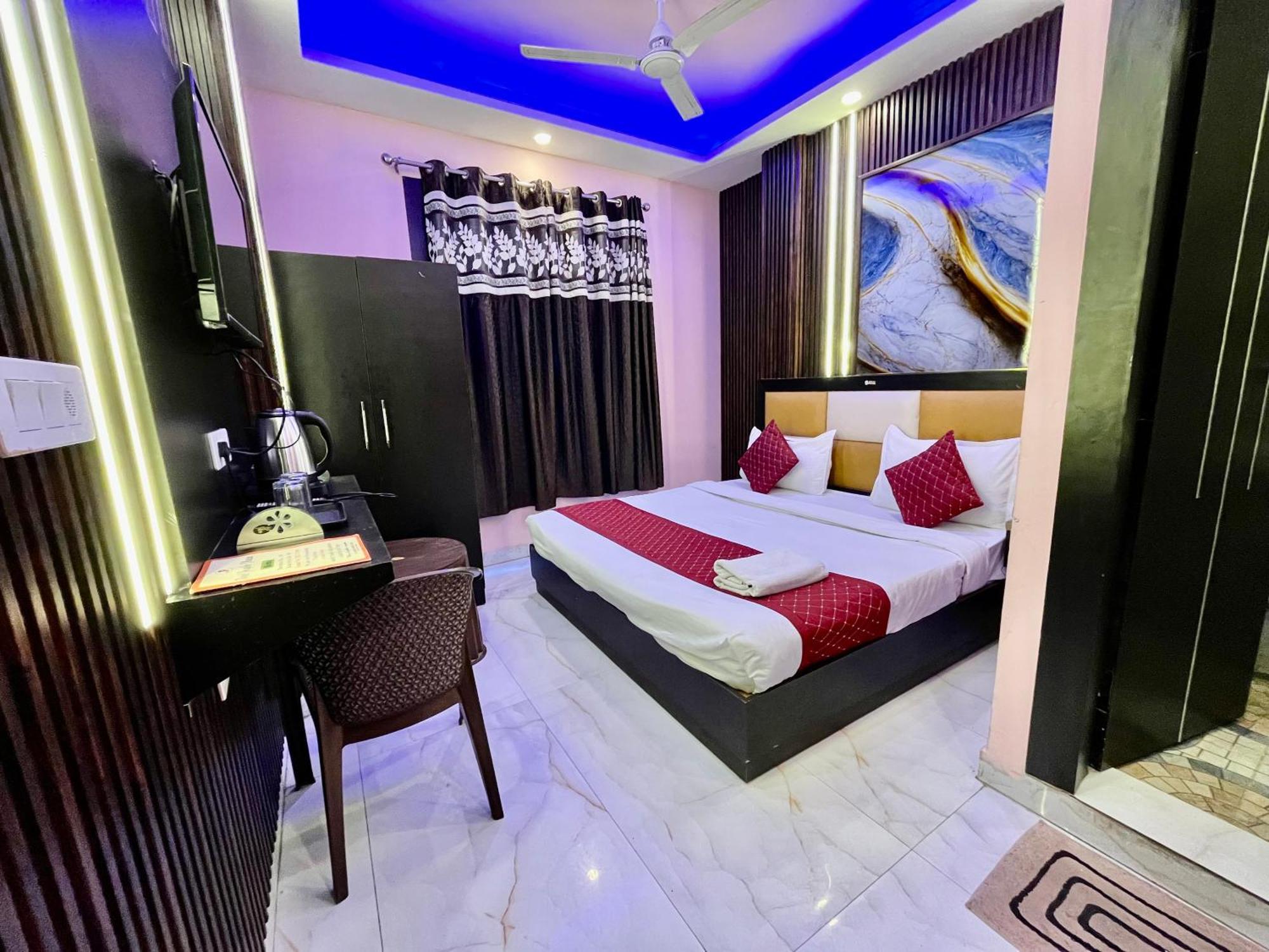 Jupiter Plaza Delhi Airport Hotel New Delhi Eksteriør billede